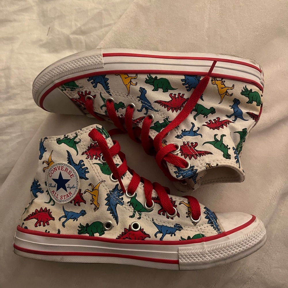 Converse Kids' High-Top Sneakers with Dinosaur Print - Red, Green, Blue, Yellow